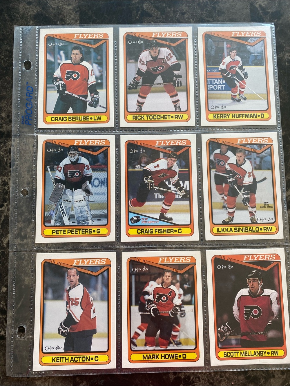 Philadelphia Flyers 25 Hockey Cards